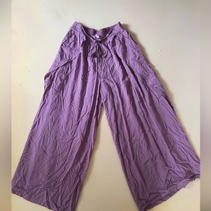 Lavender Soft slit Leg Pants Size Medium